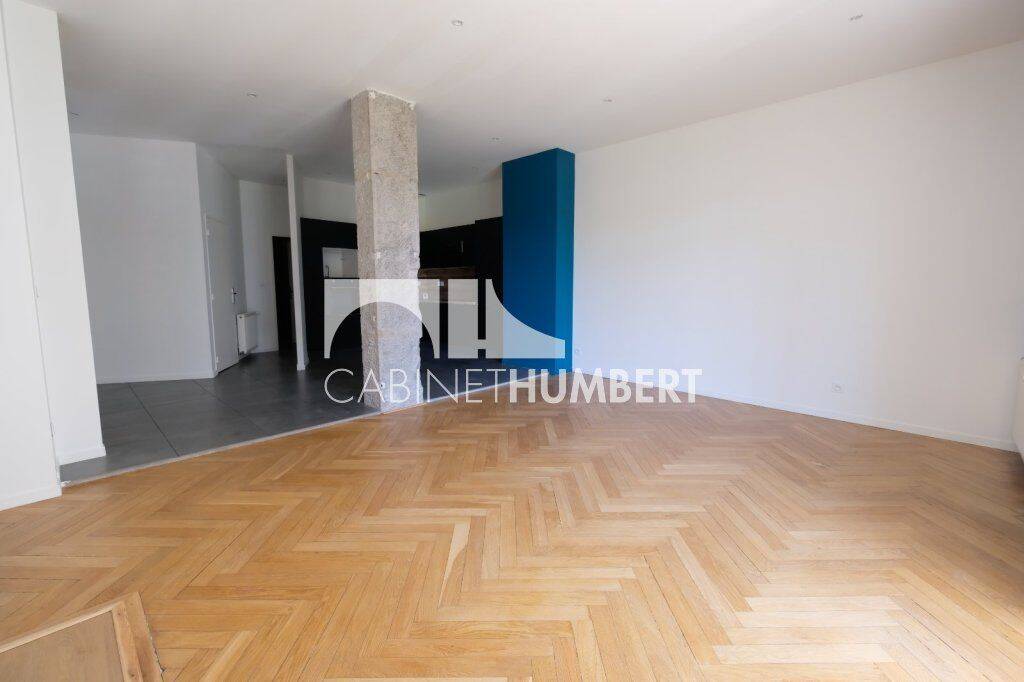 4 pièces 102 m² · à Saint-Étienne · 102 m² · 980 €