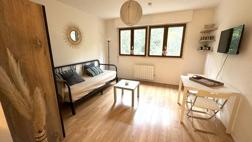 Appartement à louer 550 € 1 pièce 21,6 m² RDC Pouvourville Toulouse 31400