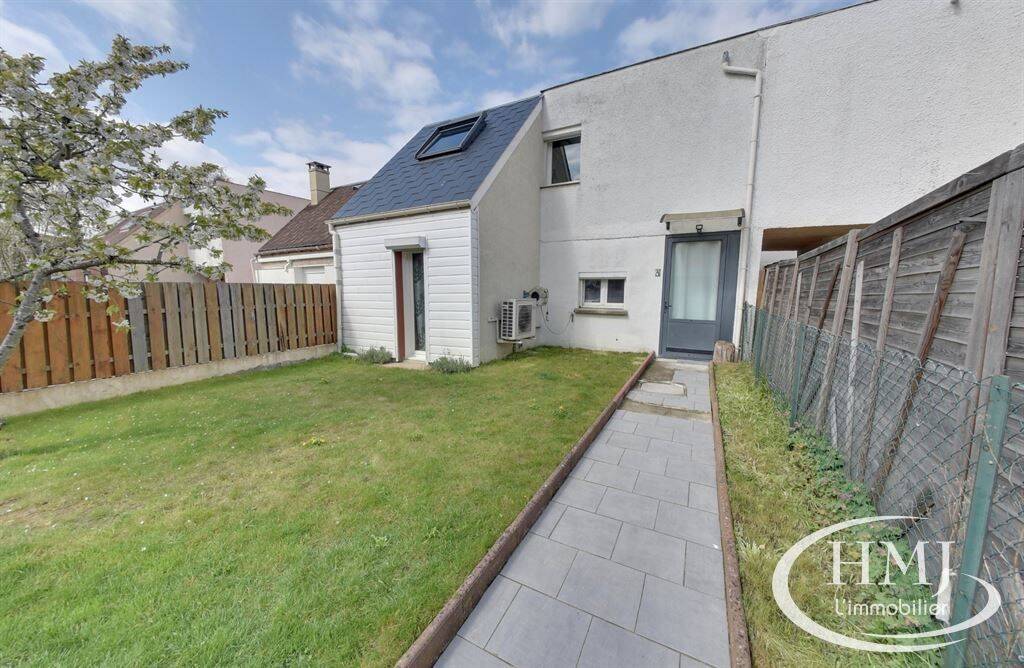 Maison 5 pièces 103 m² · à Lisses · 103 m² · 278 000 €