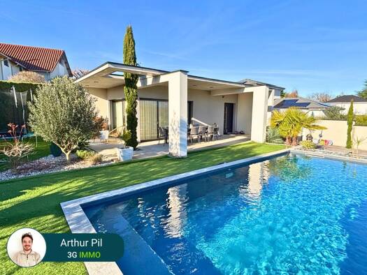 Maison à vendre 579 000 € 4 pièces 3 chambres 145 m² 792 m² de terrain Centre-Trois Fontaines Rives 38140