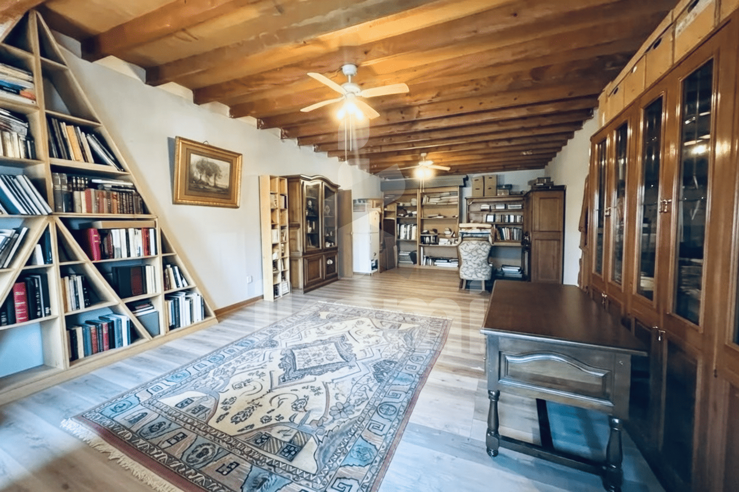 Maison 11 pièces 270 m² · à Lapeyrouse-Mornay · 270 m² · 239 000 €