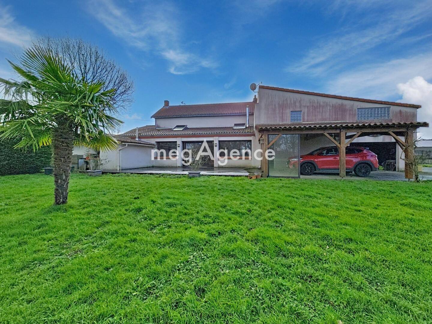 Maison 9 pièces 200 m² · à Bégrolles-en-Mauges · 200 m² · 279 500 €