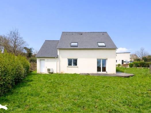 Maison à vendre 303 688 € 5 pièces 4 chambres 108 m² 525 m² de terrain Est Landerneau 29800