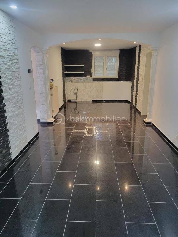 Appartement 4 pièces 80 m² · à Forbach · 80 m² · 70 000 €