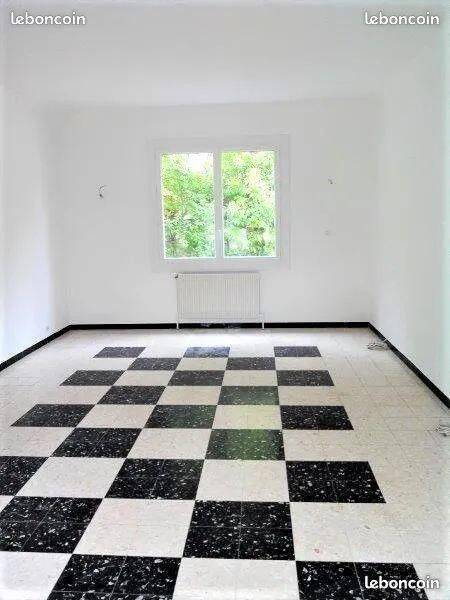 Part loue villa F6-179m2+jardin Montpellier Ouest — 4