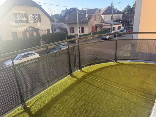 Appartement à louer 900 € 2 pièces 1 chambre 44,9 m² Étage 1/4 Cités Thonon-les-Bains 74200