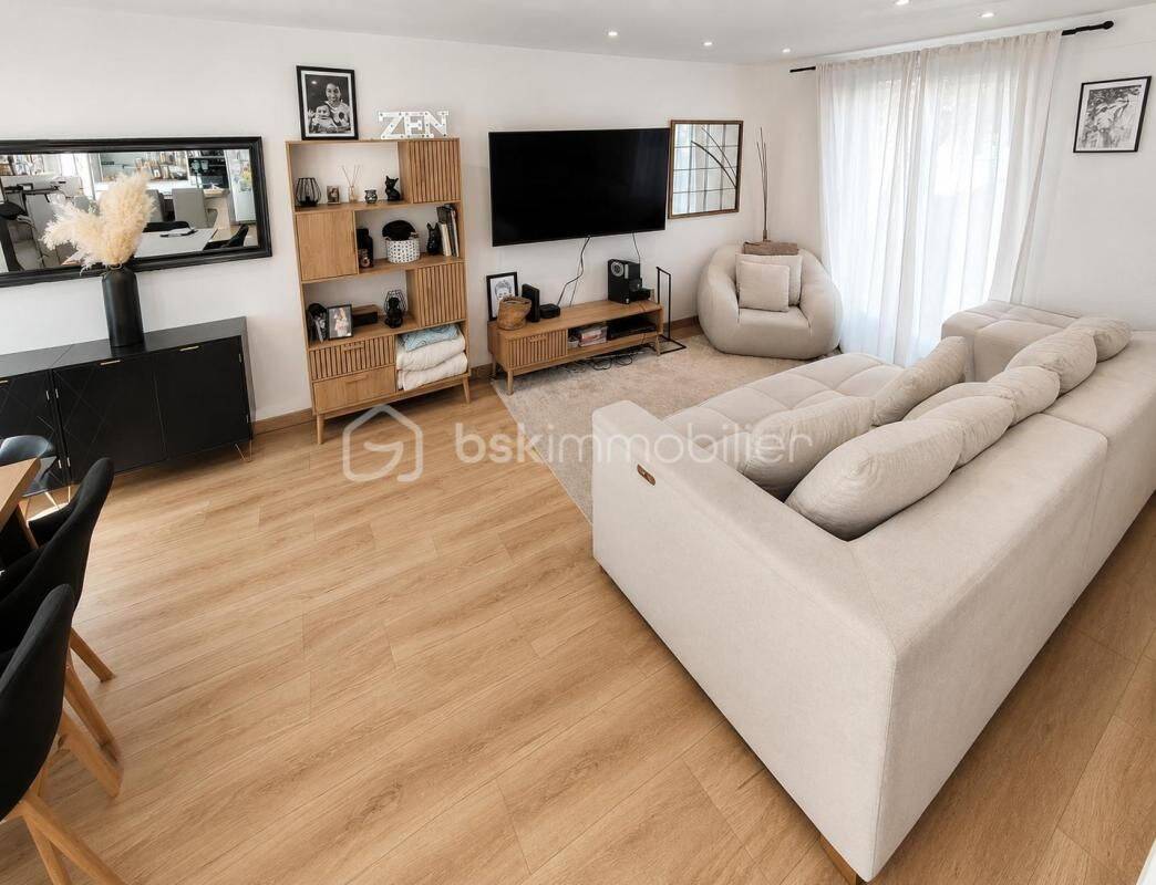 Maison 5 pièces 113 m² · à Les Pavillons-sous-Bois · 112,5 m² · 385 000 €