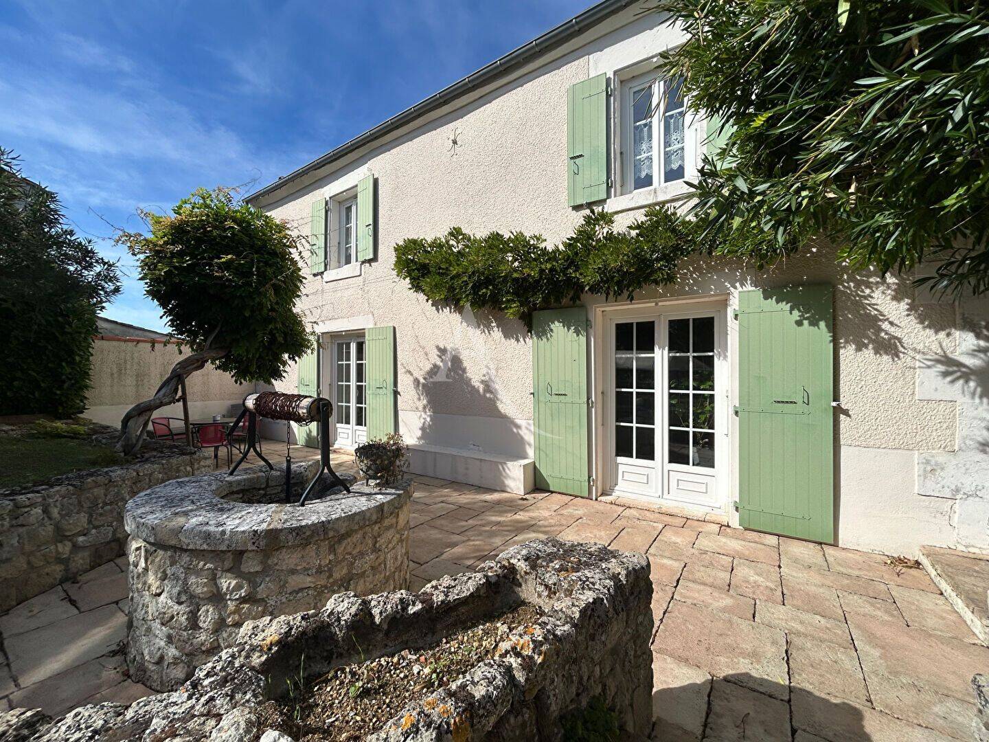 Maison 5 pièces 136 m² · à L'Île-d'Elle · 136 m² · 247 500 €