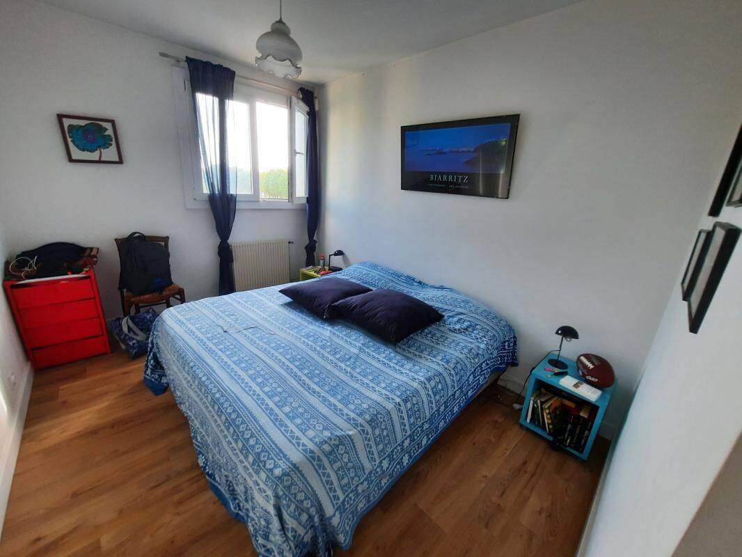 2 pièces 86 m² · à Saint-Pierre-d'Irube · 86,4 m² · 550 €/mois