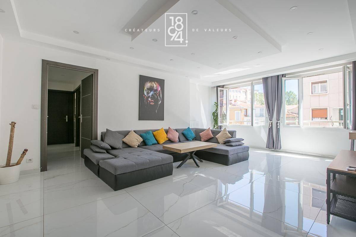 Appartement 3 pièces 78 m² · à Marseille 2ème Arrondissement · 78 m² · 290 000 €