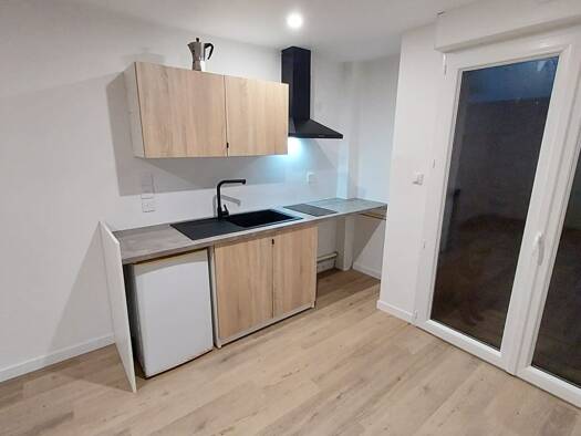 Appartement à louer 625 € 2 pièces 1 chambre 30 m² RDC/1 Maché 85190