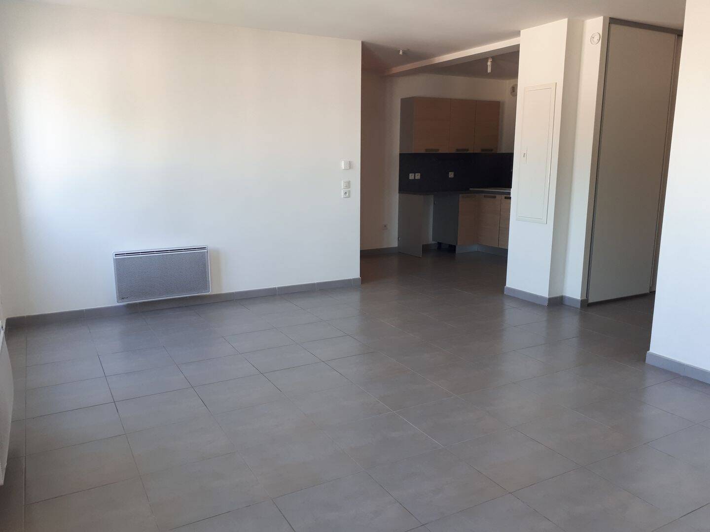 Appartement 3 pièces 70 m² · à Sainte-Geneviève-des-Bois · 70 m² · 1 133 €