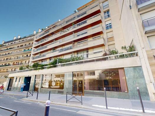 Local commercial à vendre 552 000 € 69,4 m² de surface de vente divisible Paris 12ème arrondissement 75012