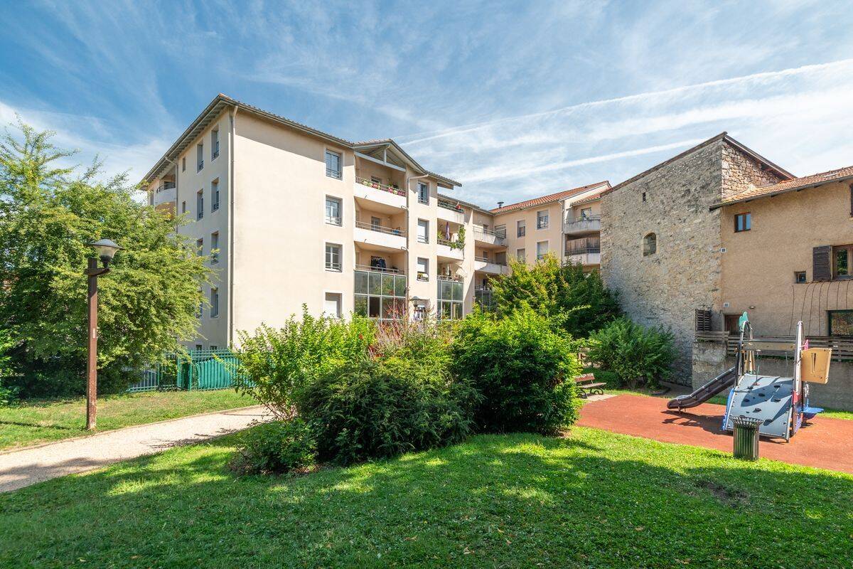 Appartement 4 pièces 93 m² · à Villefranche-sur-Saône · 93 m² · 199 000 €