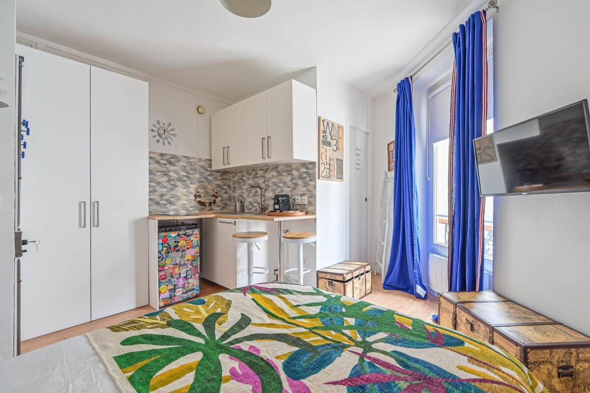 Appartement 1 pièce 15 m² · à Paris 10ème Arrondissement · 15 m² · 950 €