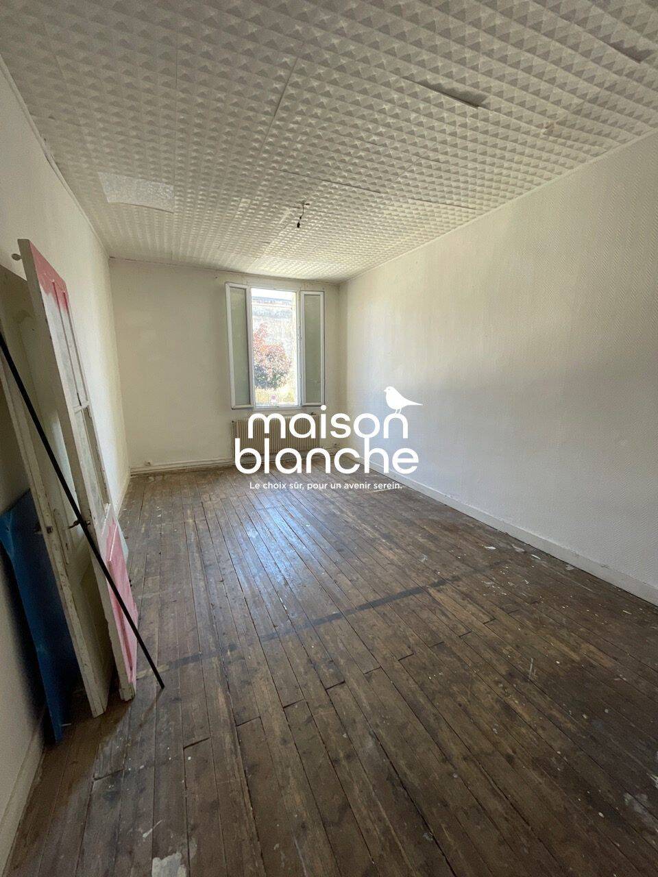 Appartement 4 pièces 110 m² · à Libourne · 110 m² · 118 000 €