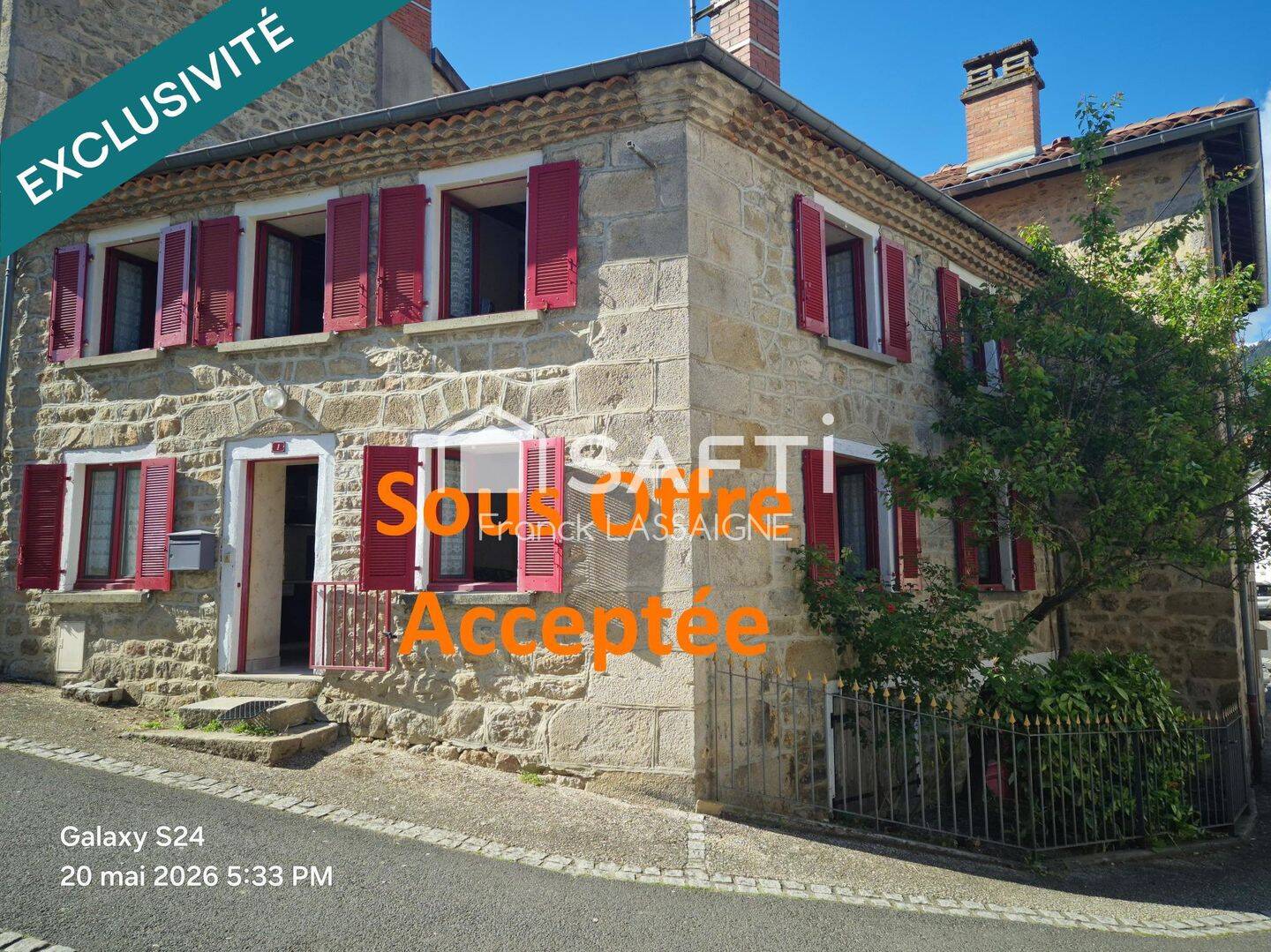 Maison 5 pièces 90 m² · à Job · 90 m² · 54 000 €
