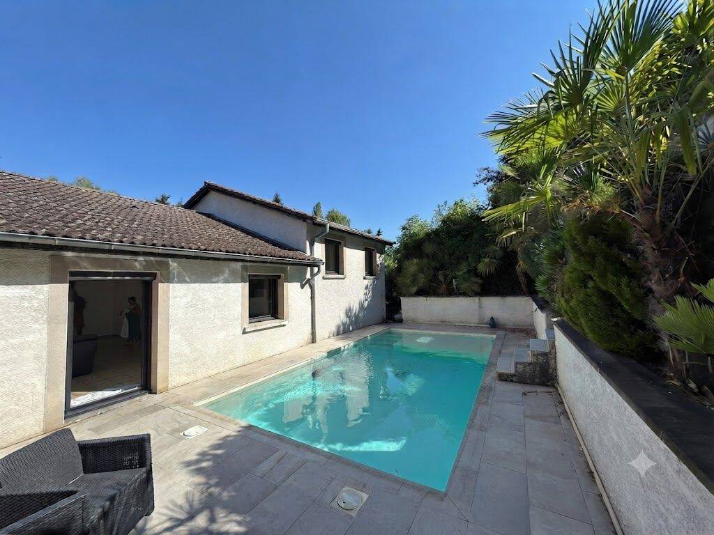 Maison 5 pièces 133 m² · à Écully · 133 m² · 680 000 €
