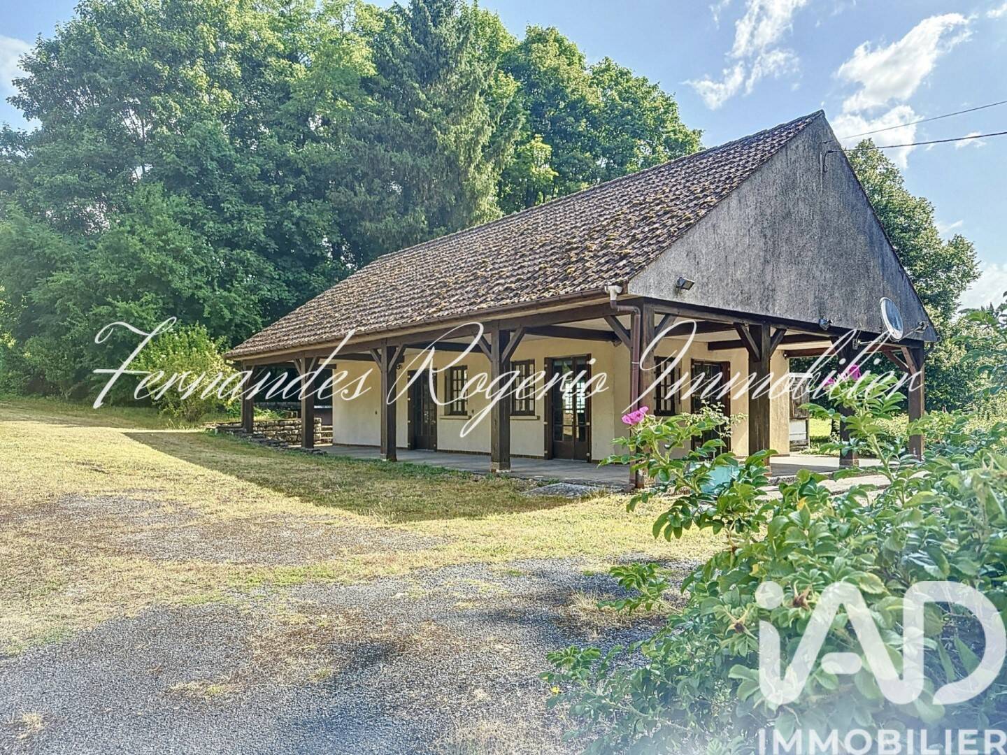 Maison 8 pièces 196 m² · à Dadonville · 196 m² · 189 990 €