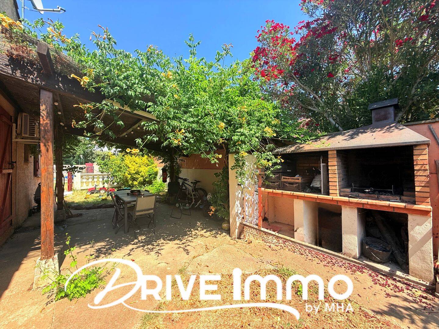 Maison 5 pièces 117 m² · à Bizanet · 117 m² · 270 000 €