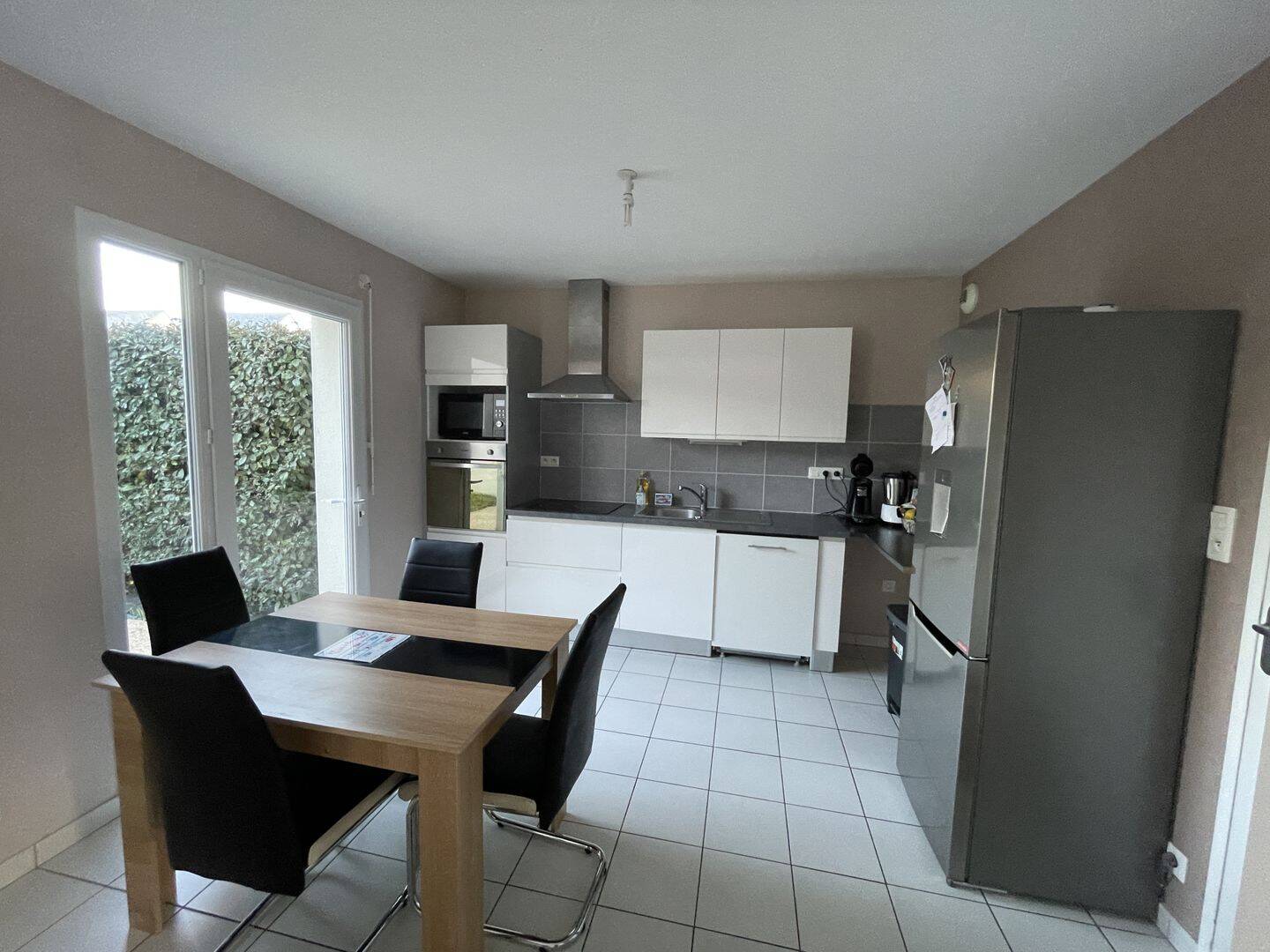 Maison 4 pièces 100 m² · à Mûrs-Erigné · 100 m² · 259 000 €