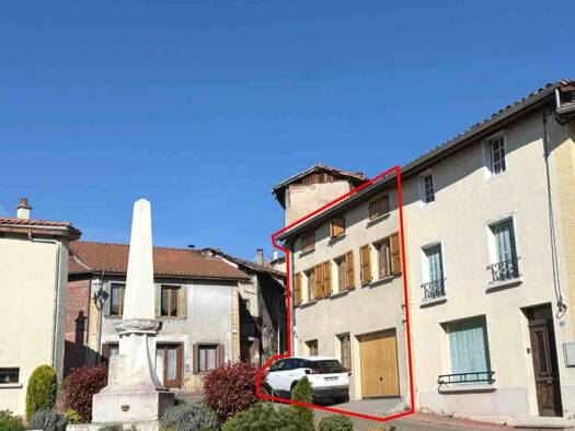 Maison à vendre 149 000 € 4 pièces 2 chambres 75 m² 56 m² de terrain Saint-Germain-Laval 42260