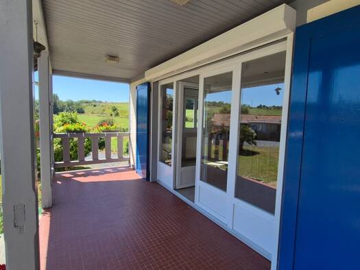 Maison de plain-pied à vendre 379 990 € 8 pièces 4 chambres 150 m² 1 225 m² de terrain Arromanches-les-Bains 14117