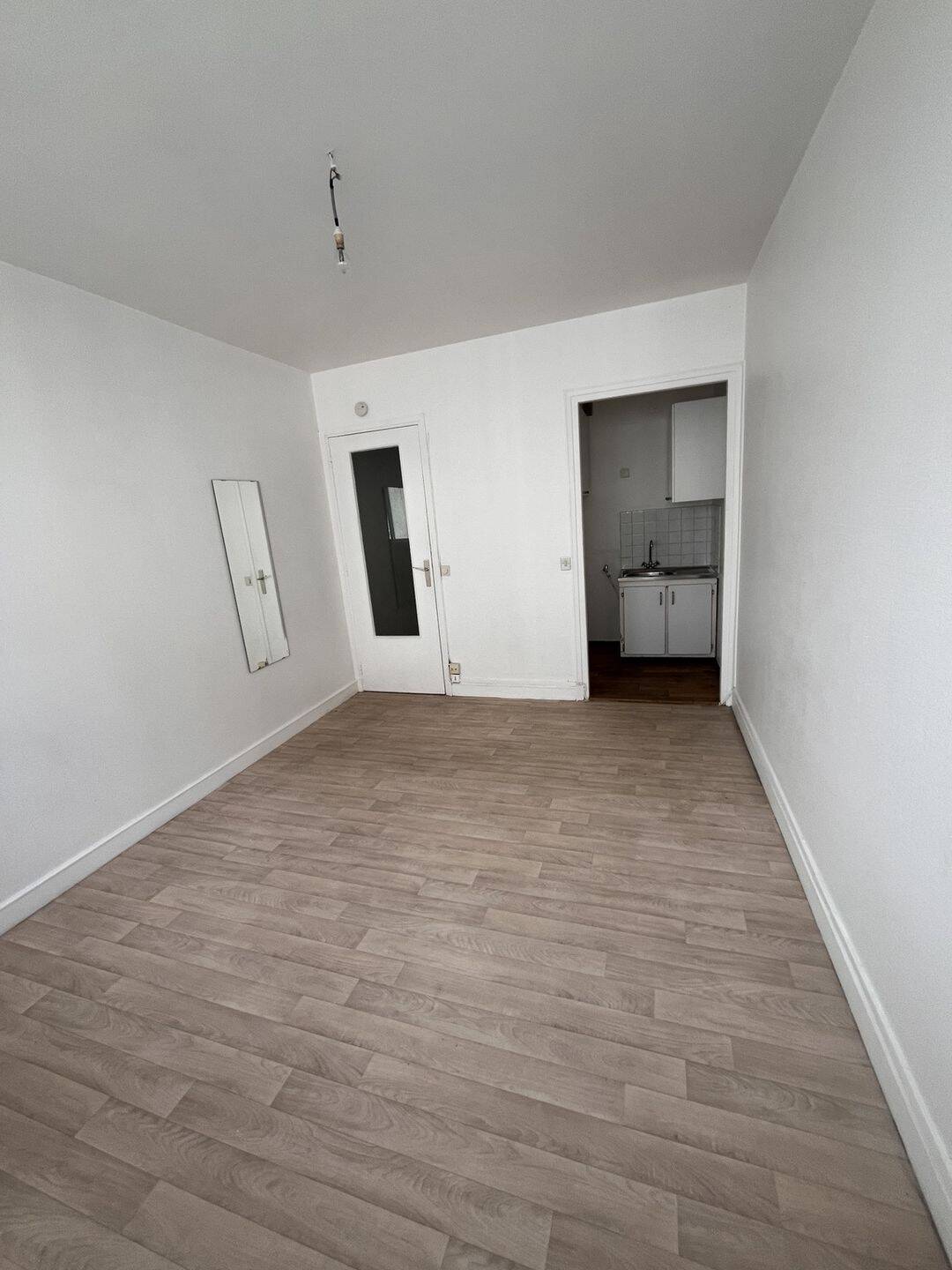 Appartement 1 pièce 20 m² · à Saint-Mandé · 19,9 m² · 732 €
