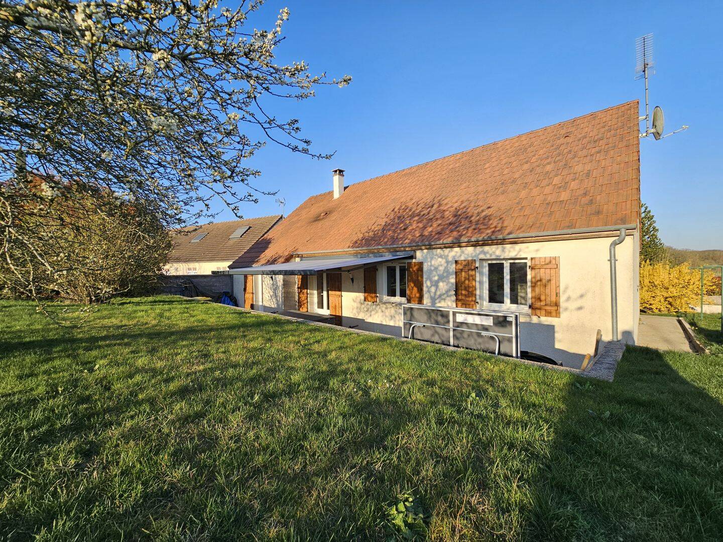 Maison 6 pièces 103 m² · à Chartres · 103 m² · 249 000 €