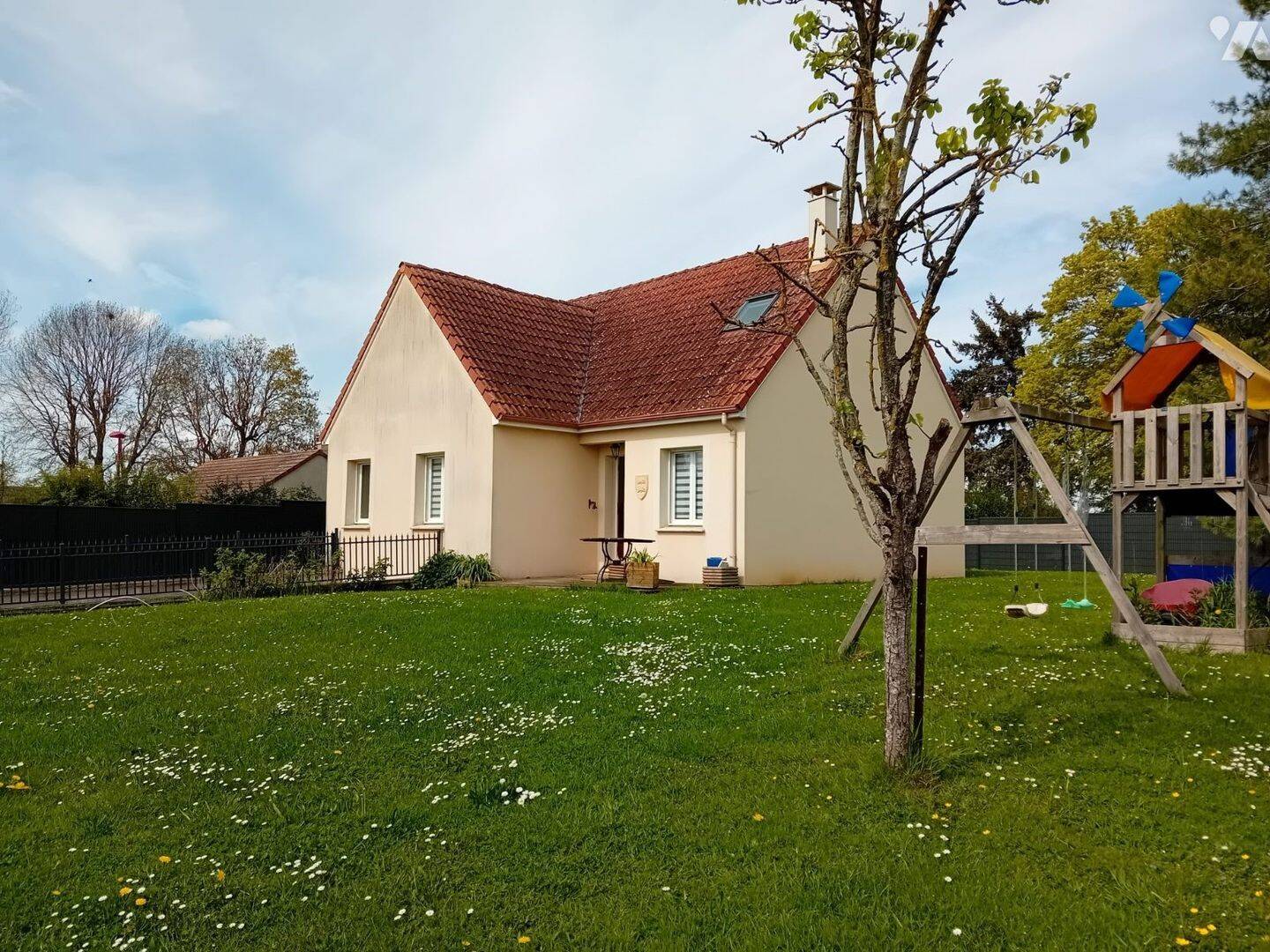 Maison 4 pièces · à Richeville · 1 200 €/mois
