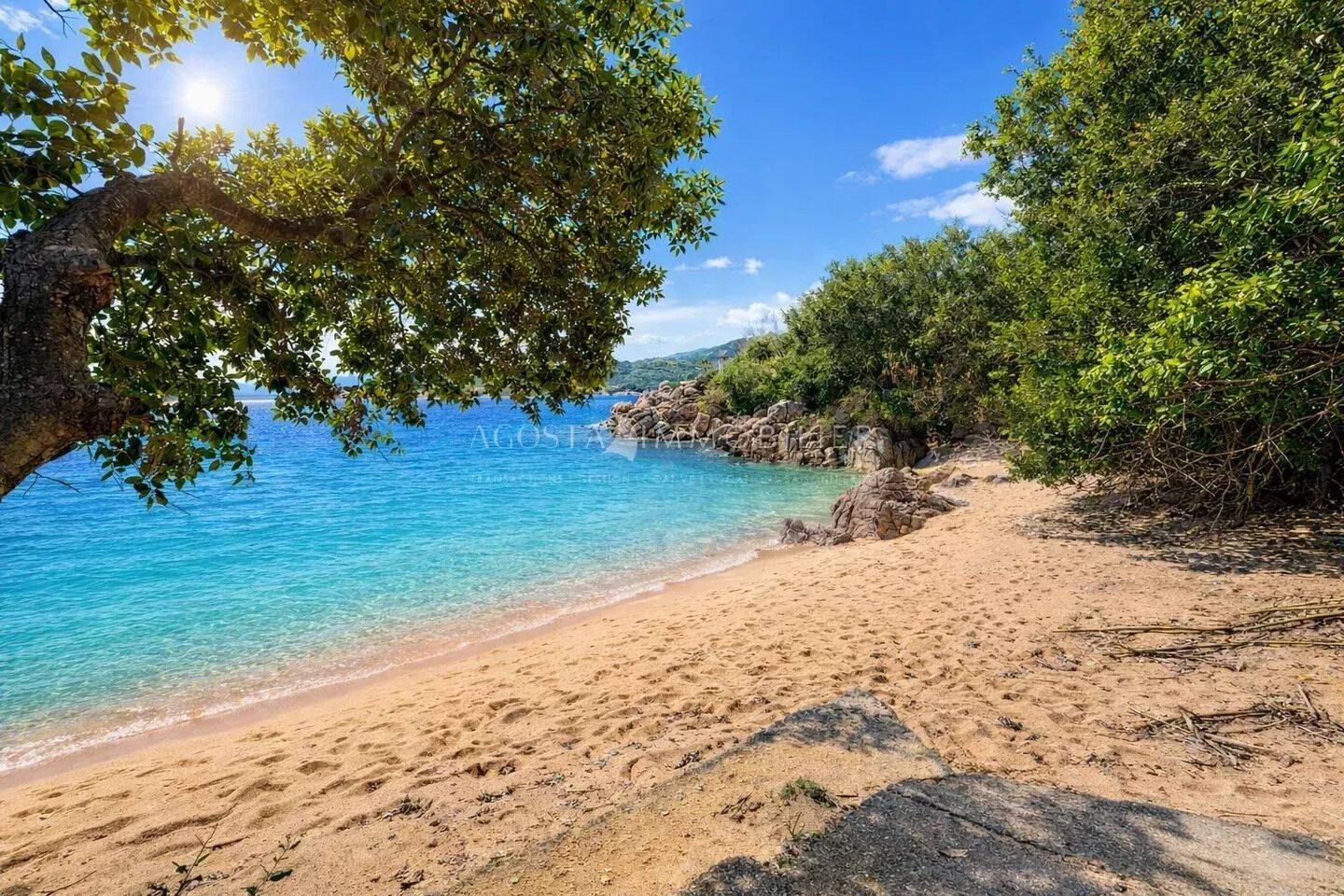 Maison 5 pièces 129 m² · à Coti-Chiavari · 129 m² · 790 000 €