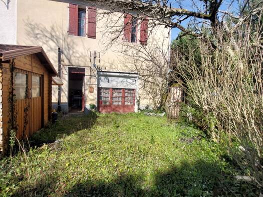Maison à vendre 68 000 € 4 pièces 3 chambres 89 m² Vic-en-Bigorre 65500