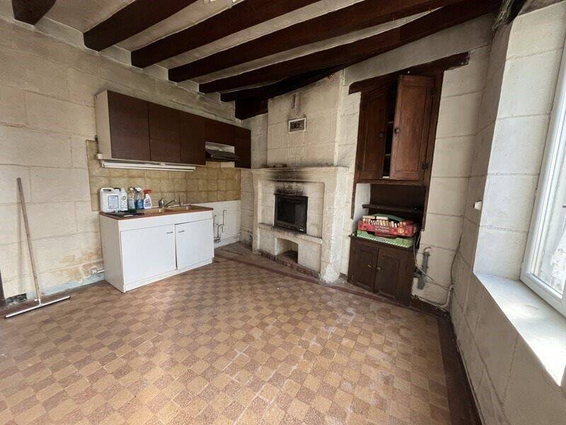 Maison en pierre de 2 pièces principales
