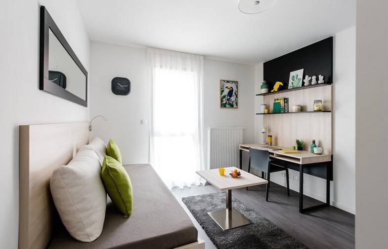 Appartement à louer 479 € 1 pièce 17 m² Bourgogne-Pasteur Orléans 45000