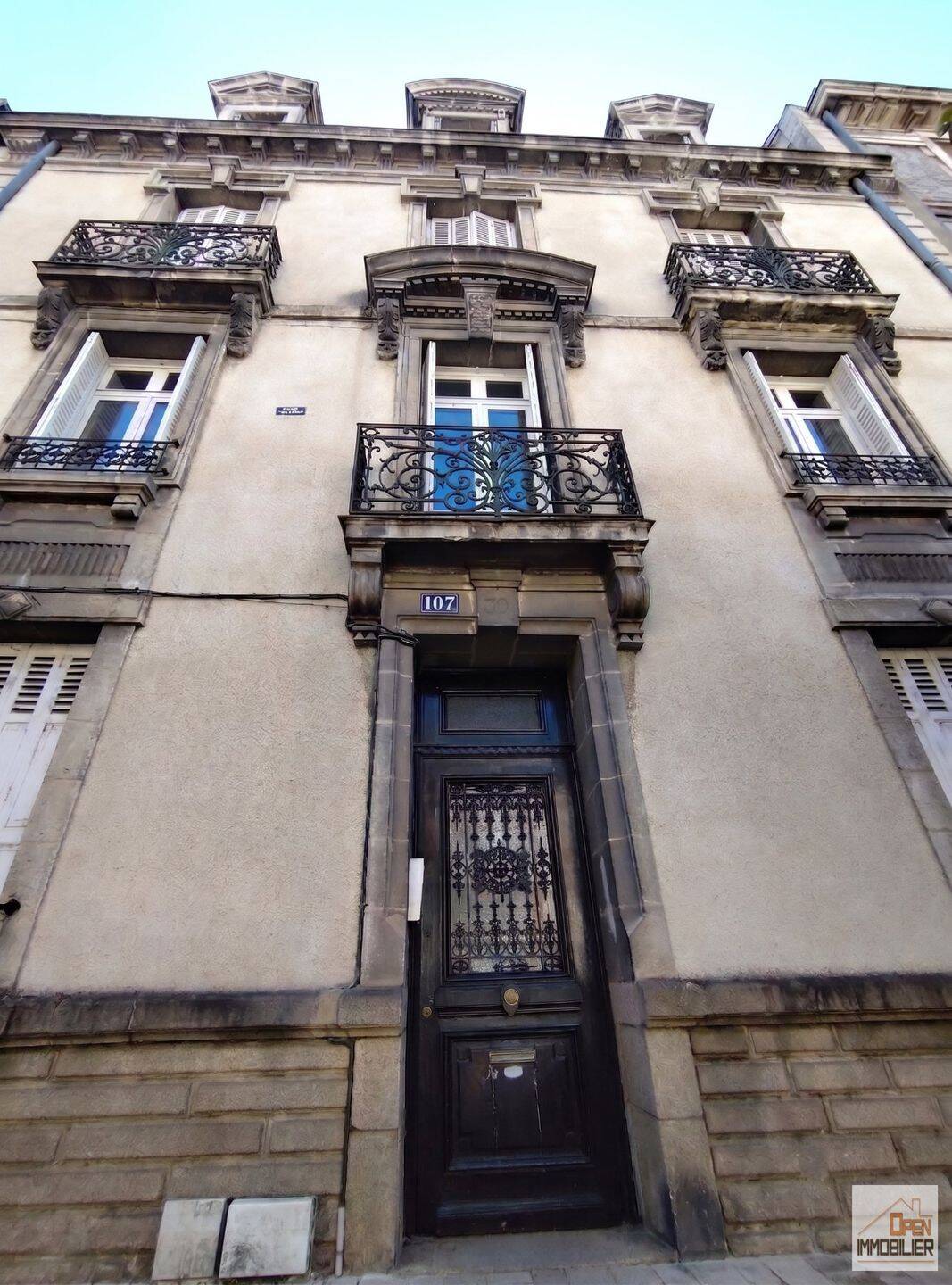 Appartement 3 pièces 114 m² · à Limoges · 114 m² · 98 000 €