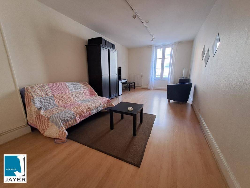 Appartement 1 pièce 35 m² · à Chalon-sur-Saône · 35 m² · 388 €/mois