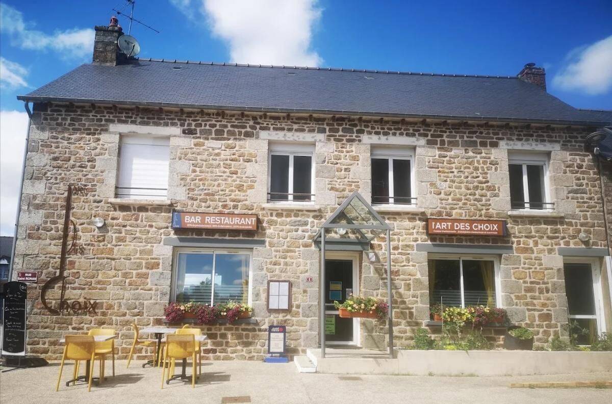 Maison 200 m² · à Laurenan · 200 m² · 156 480 €