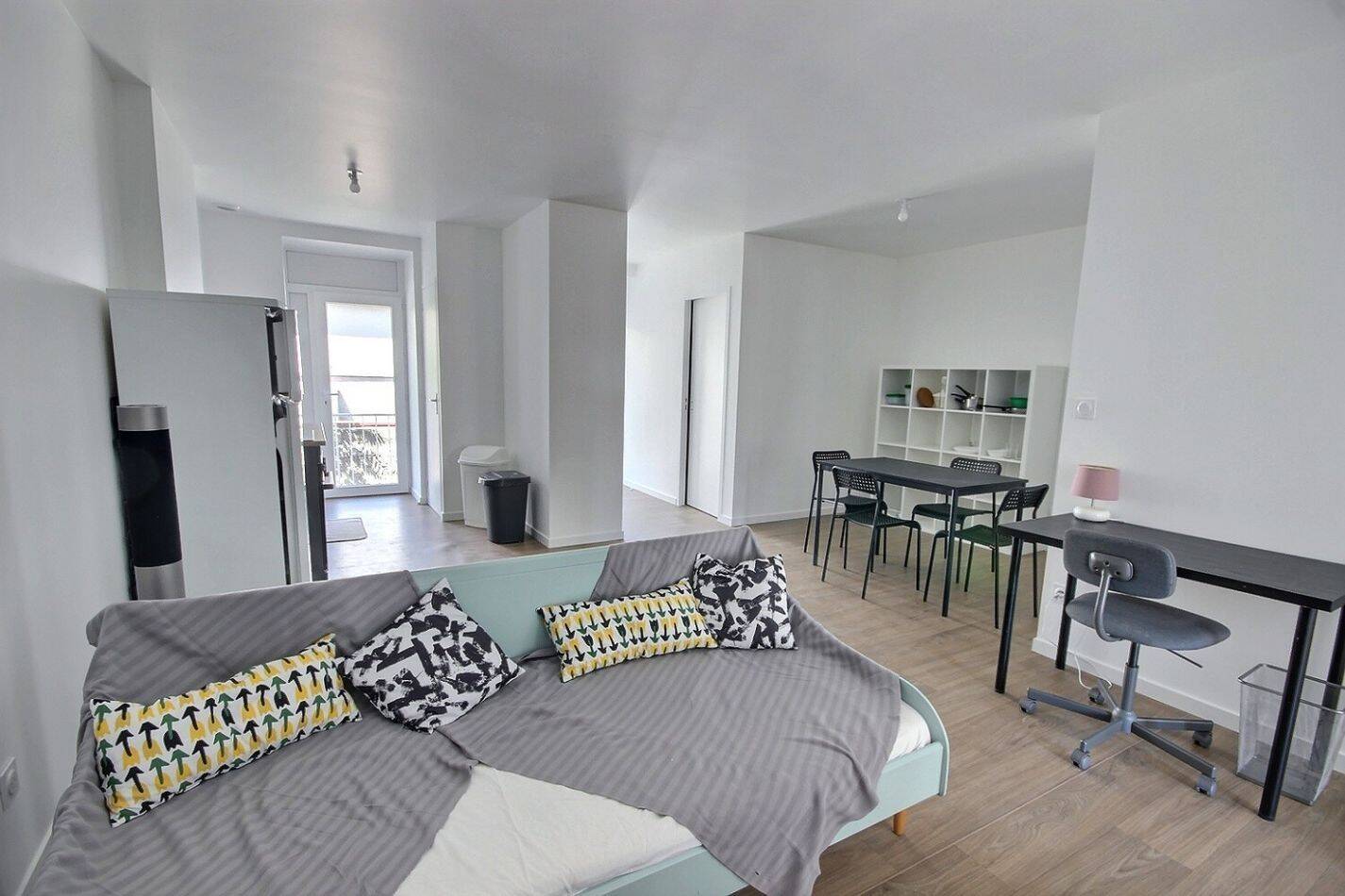 Appartement 4 pièces 63 m² · à Saint-Étienne · 63 m² · 744 €