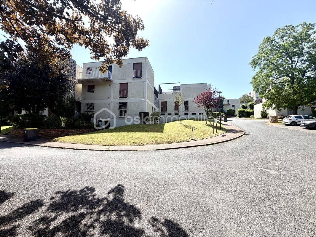 Appartement 4 pièces 82 m² · à Boussy-Saint-Antoine · 82 m² · 120 000 €
