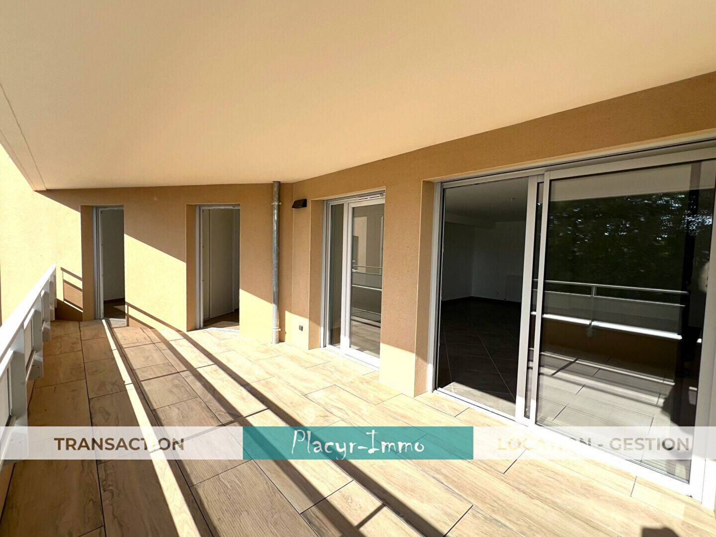Appartement 3 pièces 85 m² · à Mâcon · 84,6 m² · 1 180 €