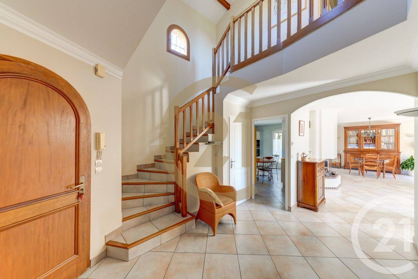 Maison 6 pièces 158 m² · à Saint-Cyr-au-Mont-d'Or · 157,6 m² · 850 000 €