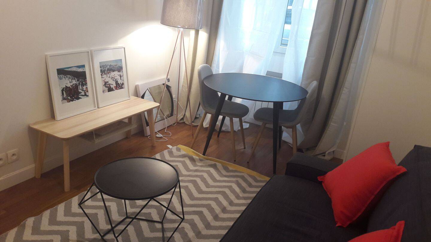 Appartement 1 pièce 17 m² · à Paris 3ème Arrondissement · 17 m² · 843 €