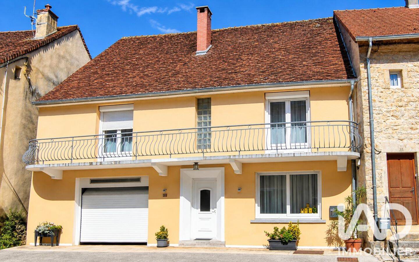 Maison 7 pièces 177 m² · à Voiteur · 177 m² · 185 000 €