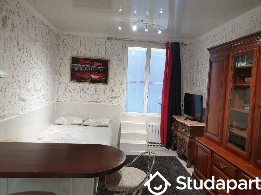 Appartement 1 pièce 28 m² · à Bordeaux · 28 m² · 850 €