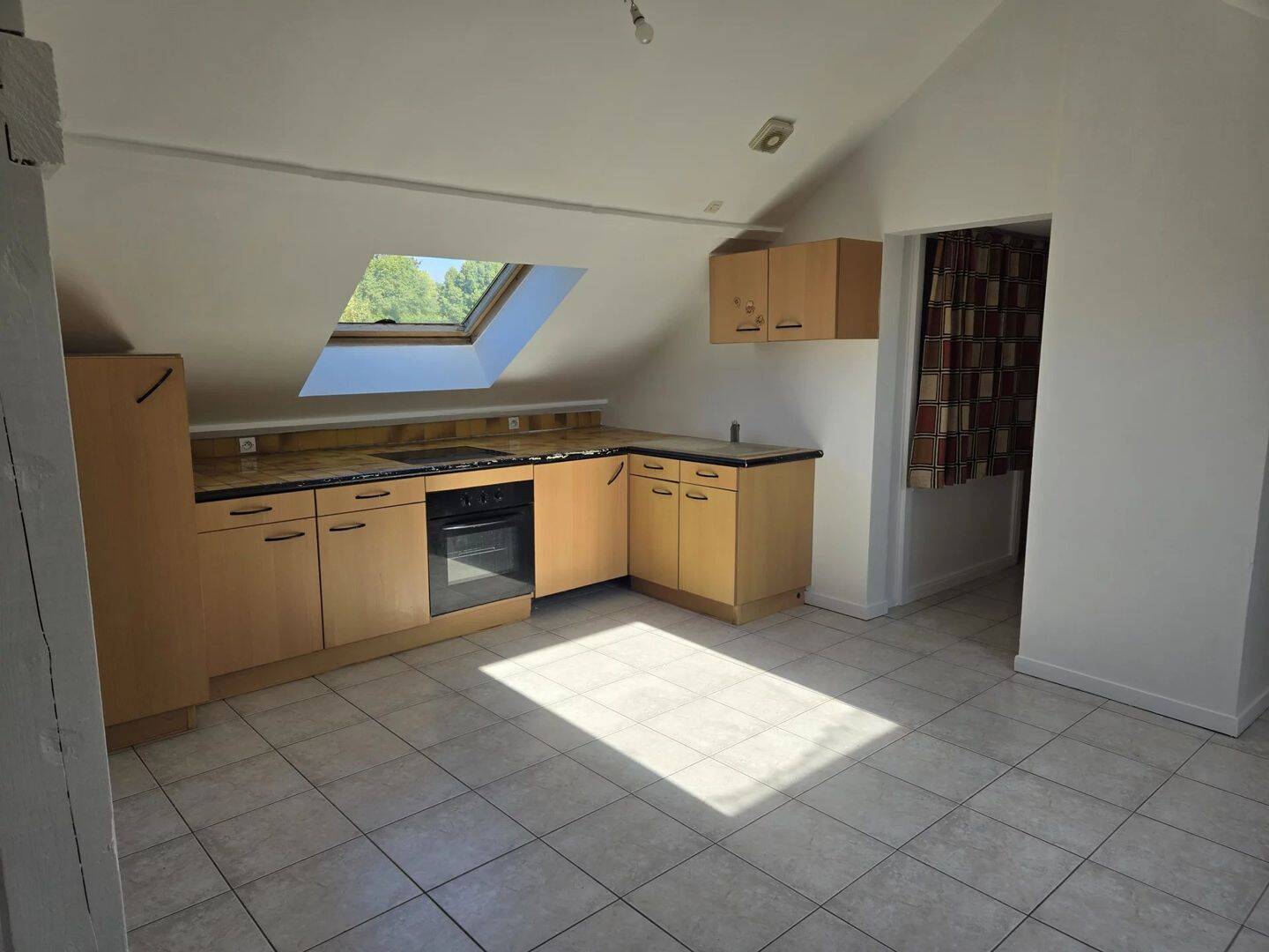 Appartement 1 pièce 42 m² · à Velars-sur-Ouche · 41,7 m² · 650 €