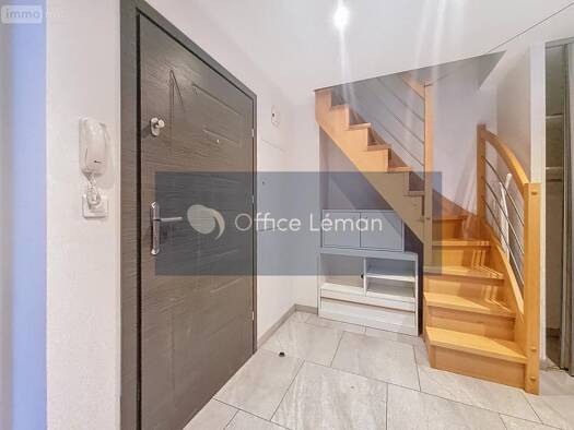 Local commercial à vendre 1 200 000 € 310 m² de surface de vente Ségny 01170