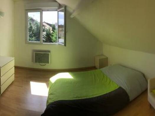 Appartement à louer 590 € 4 pièces 3 chambres 80 m² Étage 2/2 Prés de Noisy-Marx Dormoy Gournay-sur-Marne 93460