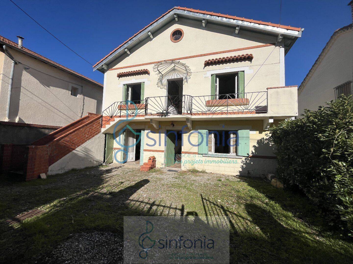 Maison 8 pièces 176 m² · à Saint-Christol-lès-Alès · 176 m² · 209 000 €