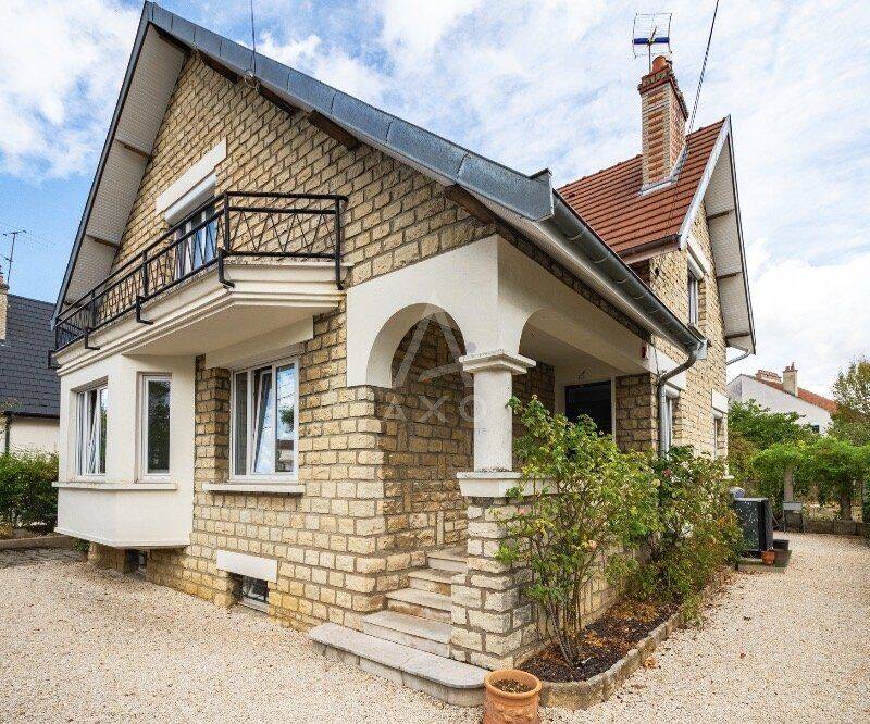 Maison 6 pièces 146 m² · à Dijon · 146 m² · 520 000 €