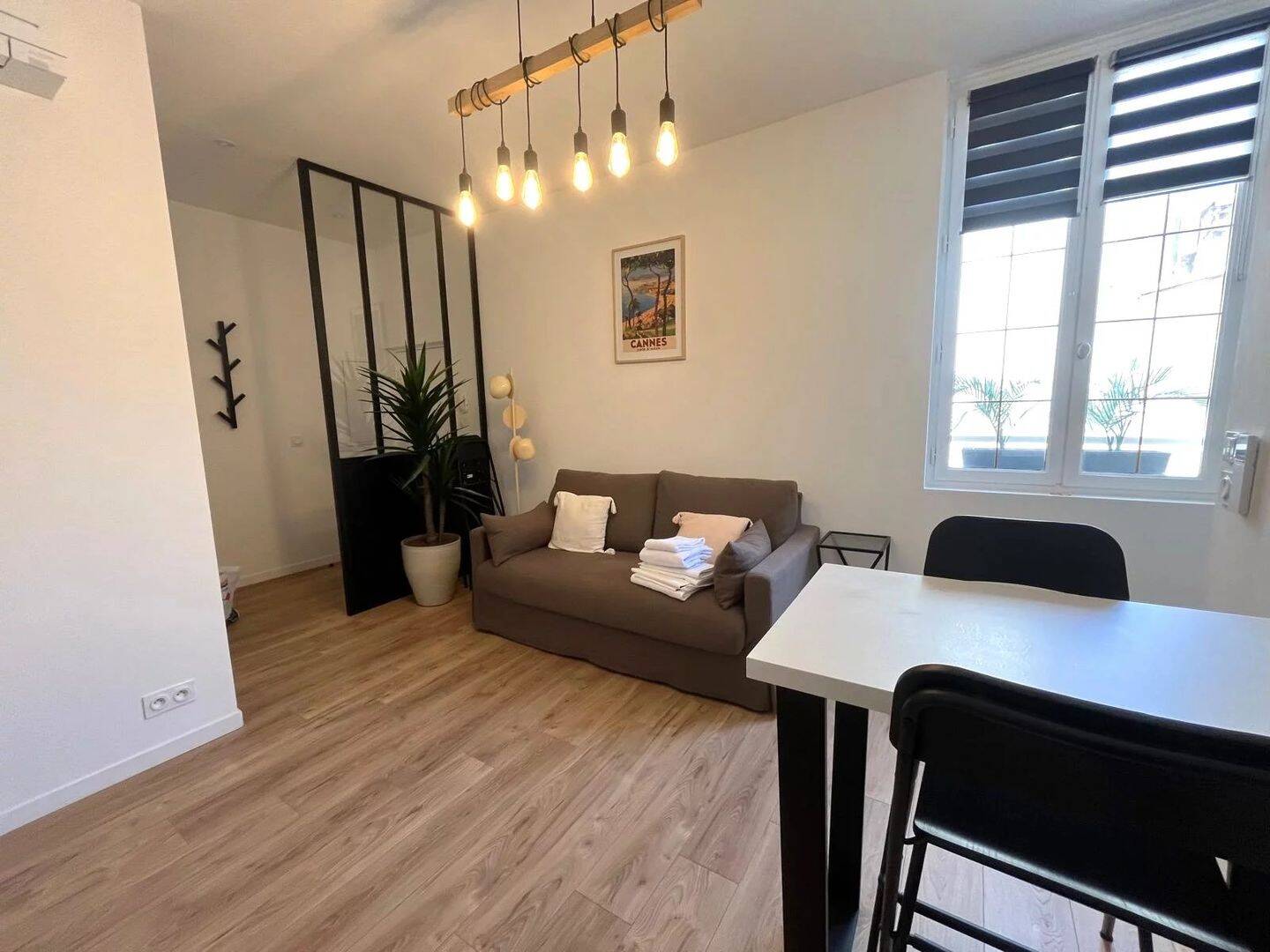 Appartement 2 pièces 44 m² · à Aix-en-Provence · 44,2 m² · 1 442 €